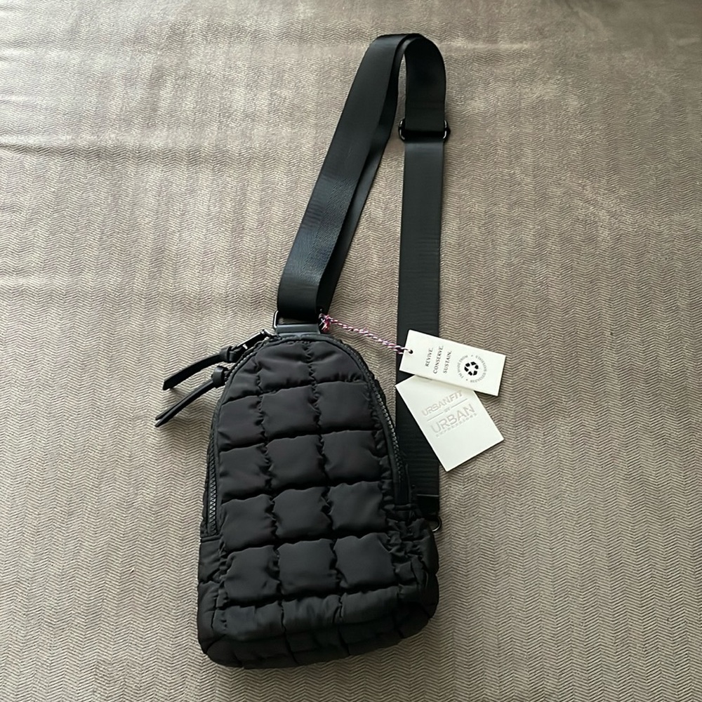 Urban Fit Black Puffer Sling - NEW!!
